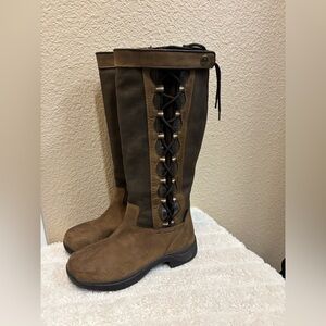 Elegant Brown Lace-Up Combat Boots